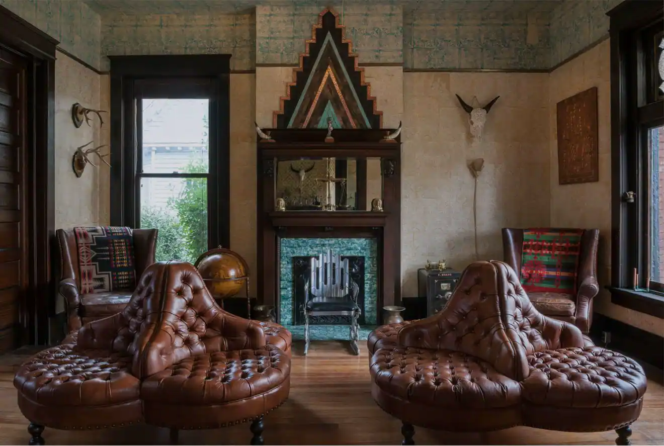 Urban Cowboy Nashville Lobby Area Sitting Room With 4-Way Chairs